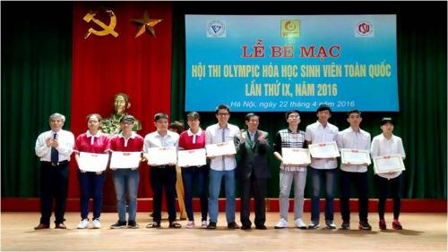 Team of the VNU University of Science leads at the 9th National Chemistry Olympiad of Student 2016 