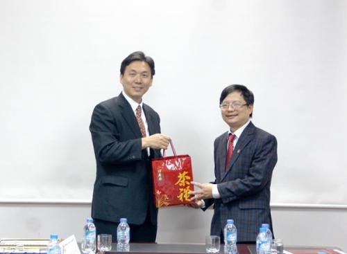 Strenghthening the ties with National Central University, Taiwan