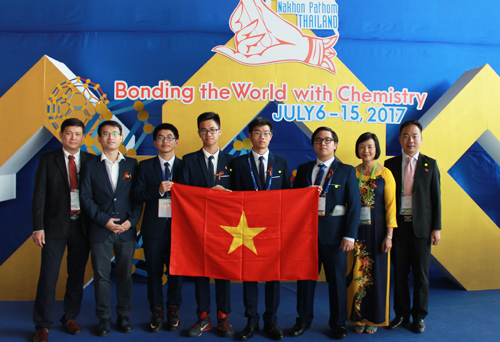 High School for Gifted Students won 2 gold medals in the International Chemistry Olympiad 2017